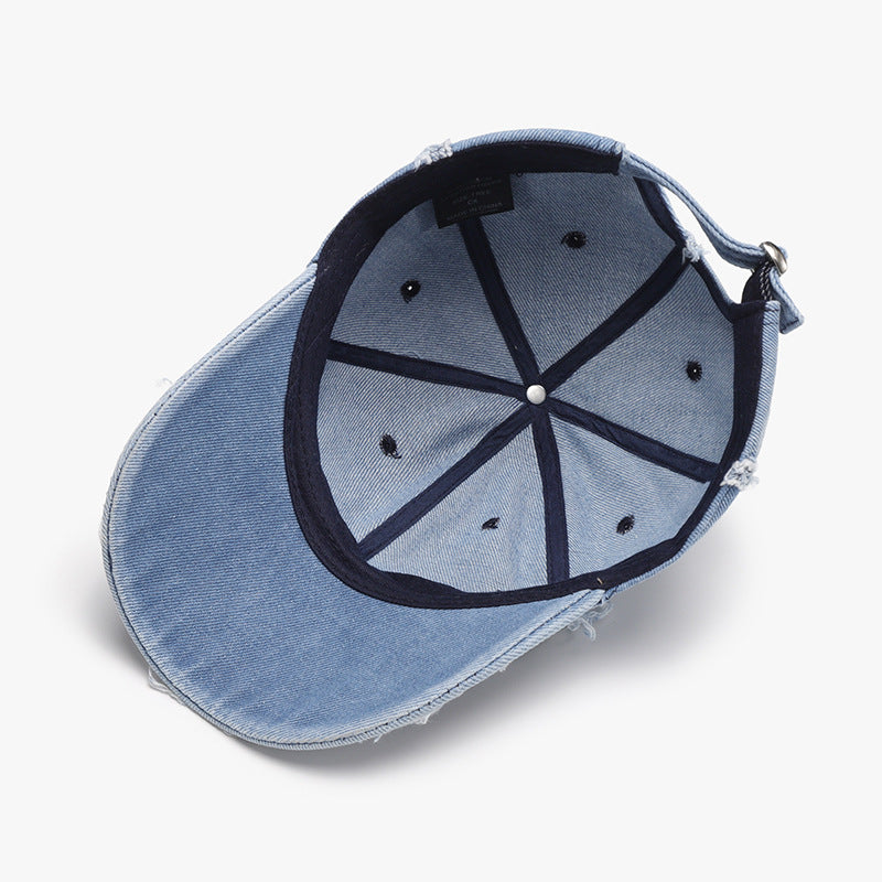 Gorra de béisbol de algodón en azul con diseño clásico y espacio interior cómodo